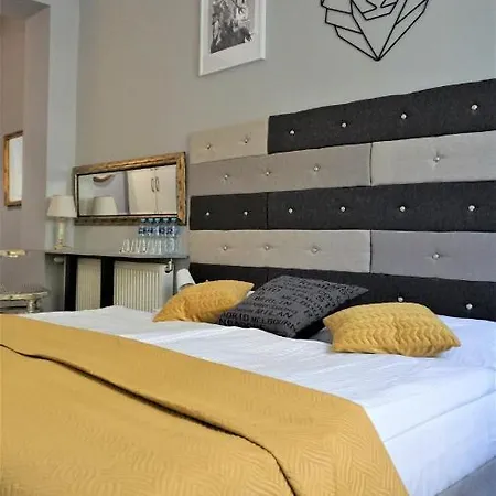 All Saints Old Town Stare Miasto Apartment