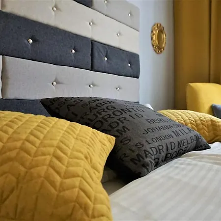 All Saints Old Town Stare Miasto Apartment